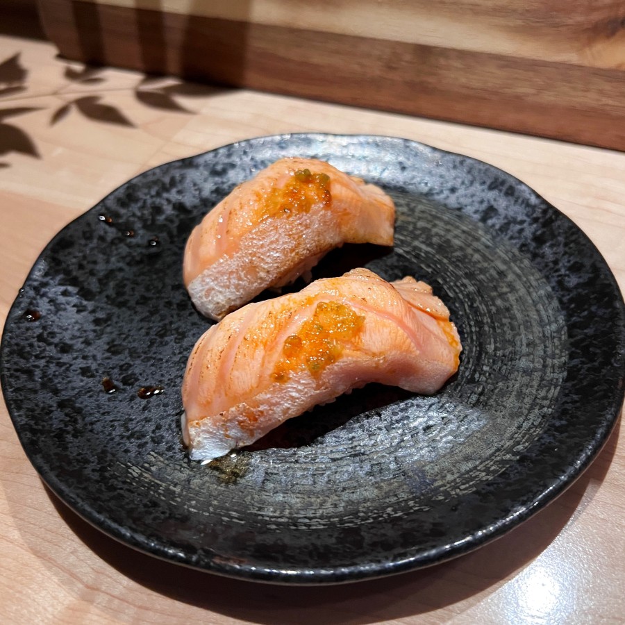 Seared Sake Sushi (2pcs) ($13.95)