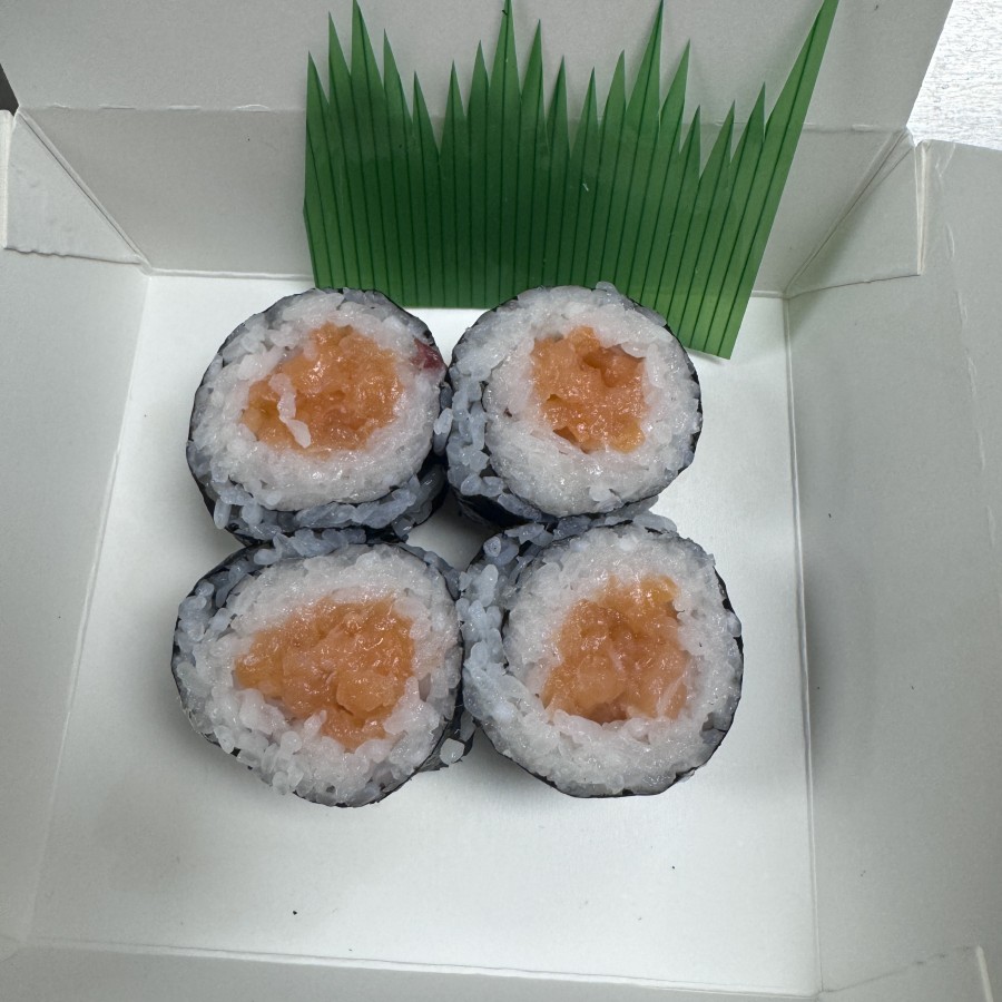 Spicy Salmon Cut Roll ($5.50)